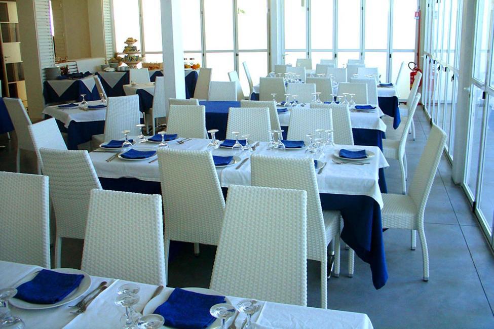 Hotel La Terrazza Barletta Exteriör bild