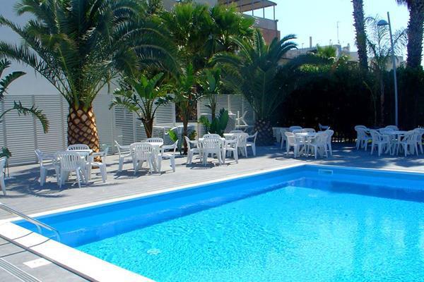 Hotel La Terrazza Barletta Exteriör bild